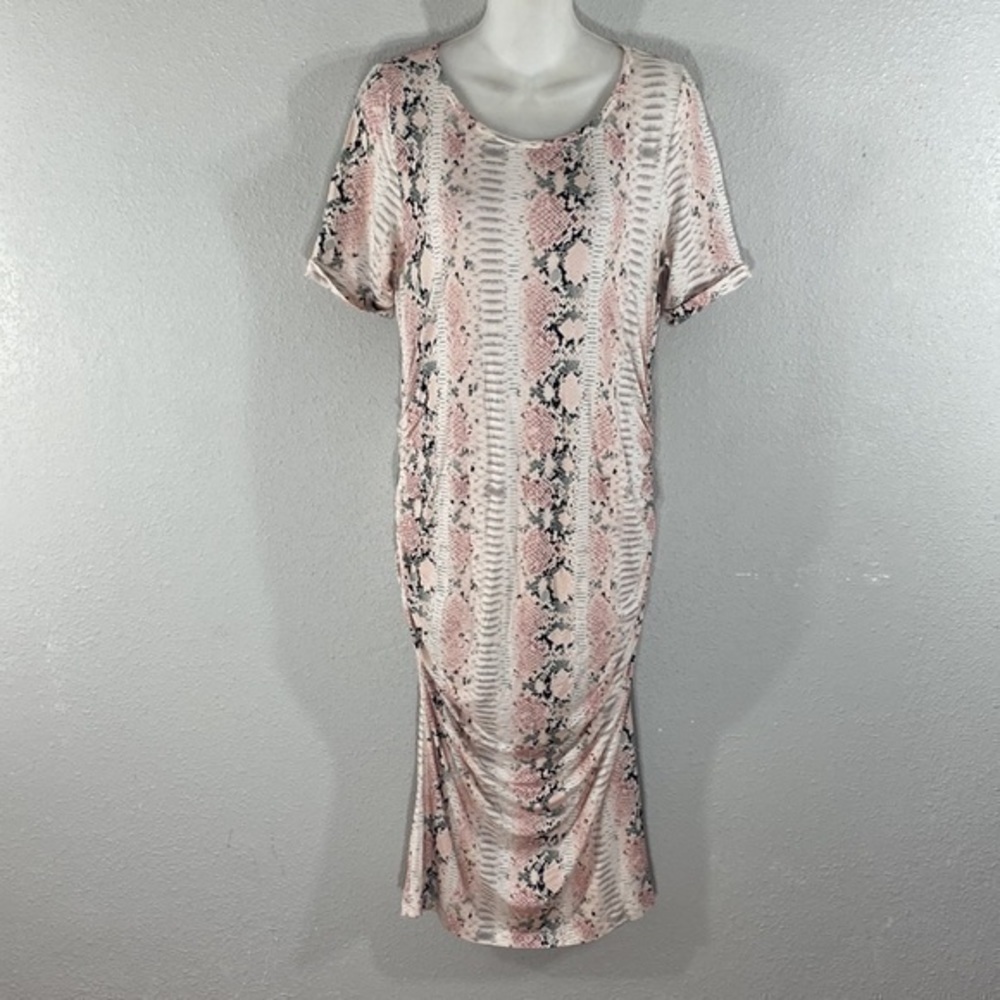 Isabella Oliver for a Pea in the Pod pink snake print midi dress - Picture 8 of 11